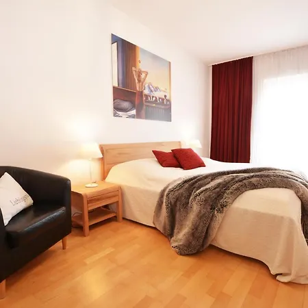 Sommer - Mit Privatem Seezugang Seeboden